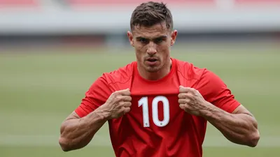 Galatasaray'dan 10 numara sürprizi! PSG'nin kapısından dönmüştü