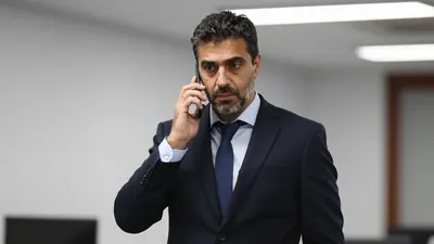 Galatasaray, Spartak Moskova'nın Portekizli orta saha oyuncusu Gedson Fernandes için transfer görüşmesi yaptığını doğruladı
