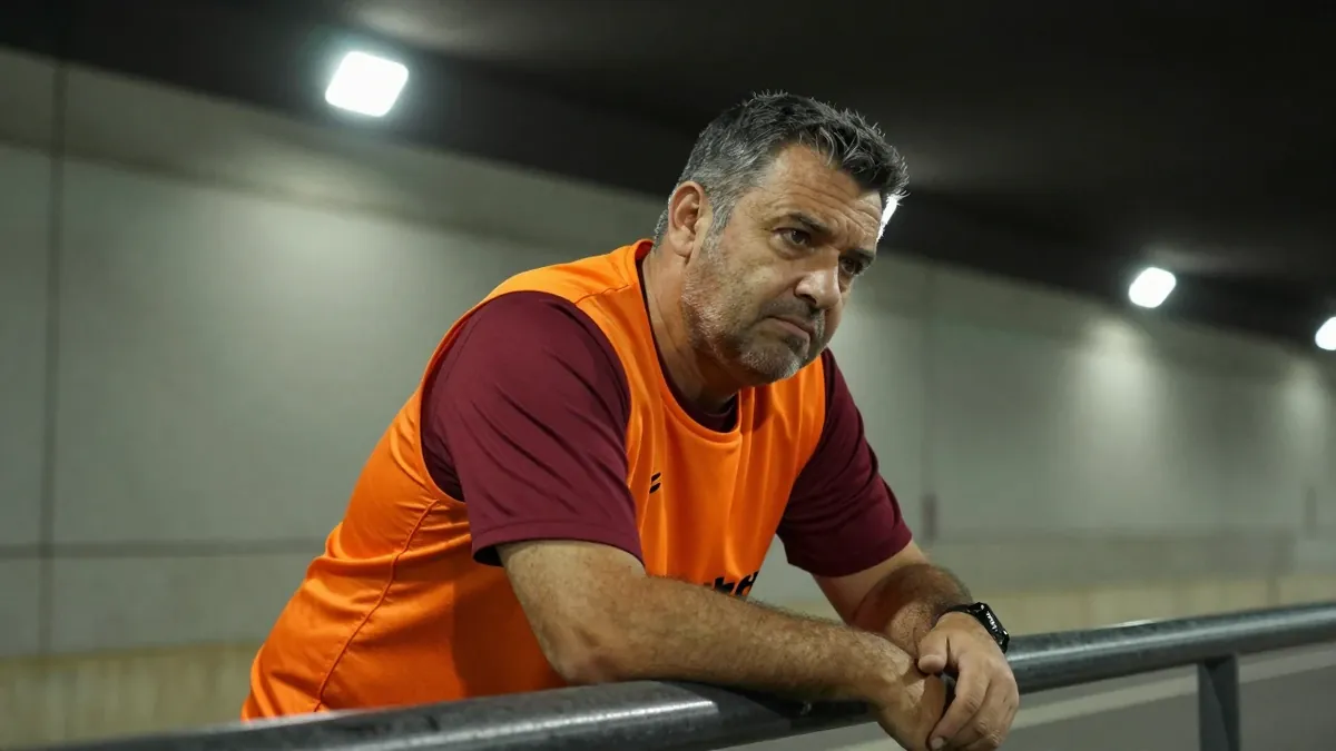 Galatasaray ve Fenerbahçe, 26 Ekim'deki derbideki olaylar nedeniyle PFDK tarafından cezalandırıldı