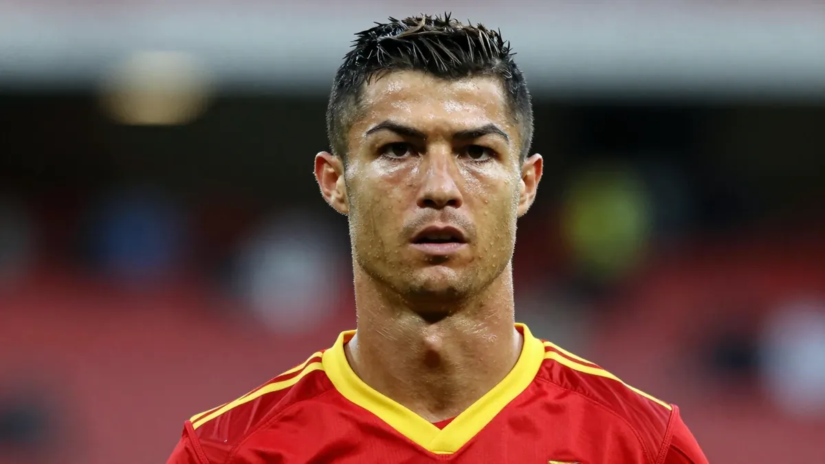 Galatasaray, Porto'dan Deniz Gül'ü transfer etmek için görüşmelere devam ediyor ve 12 milyon euroyu aşan bir teklif hazırladı