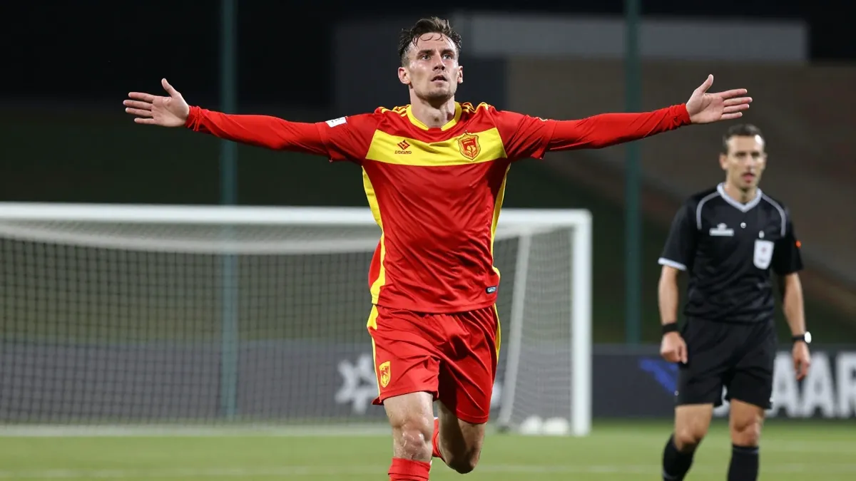 Galatasaray'ın Deniz Gül'ün Kocaelispor karşısında attığı gol, VAR incelemesi sonucu kaleci Serhat'a faul gerekçesiyle...