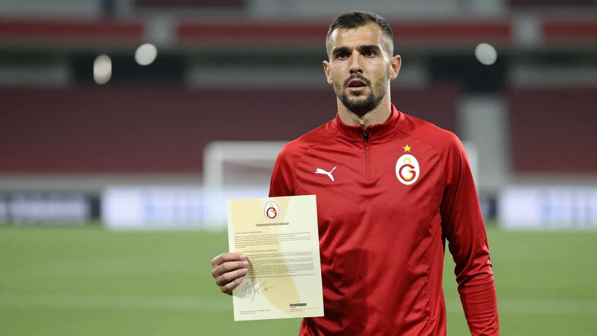 Galatasaray Seeks New Left Back in England Amidst Transfer Talks