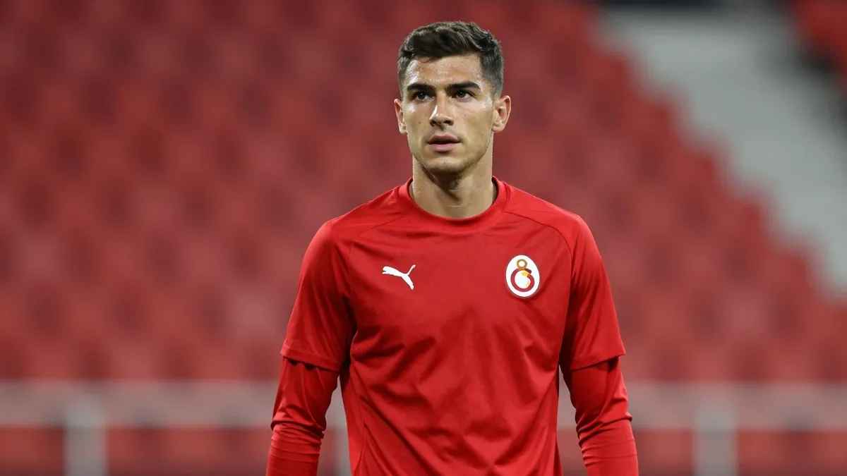 Galatasaray's Aleksey Batrakov and Leao Transfer Plan