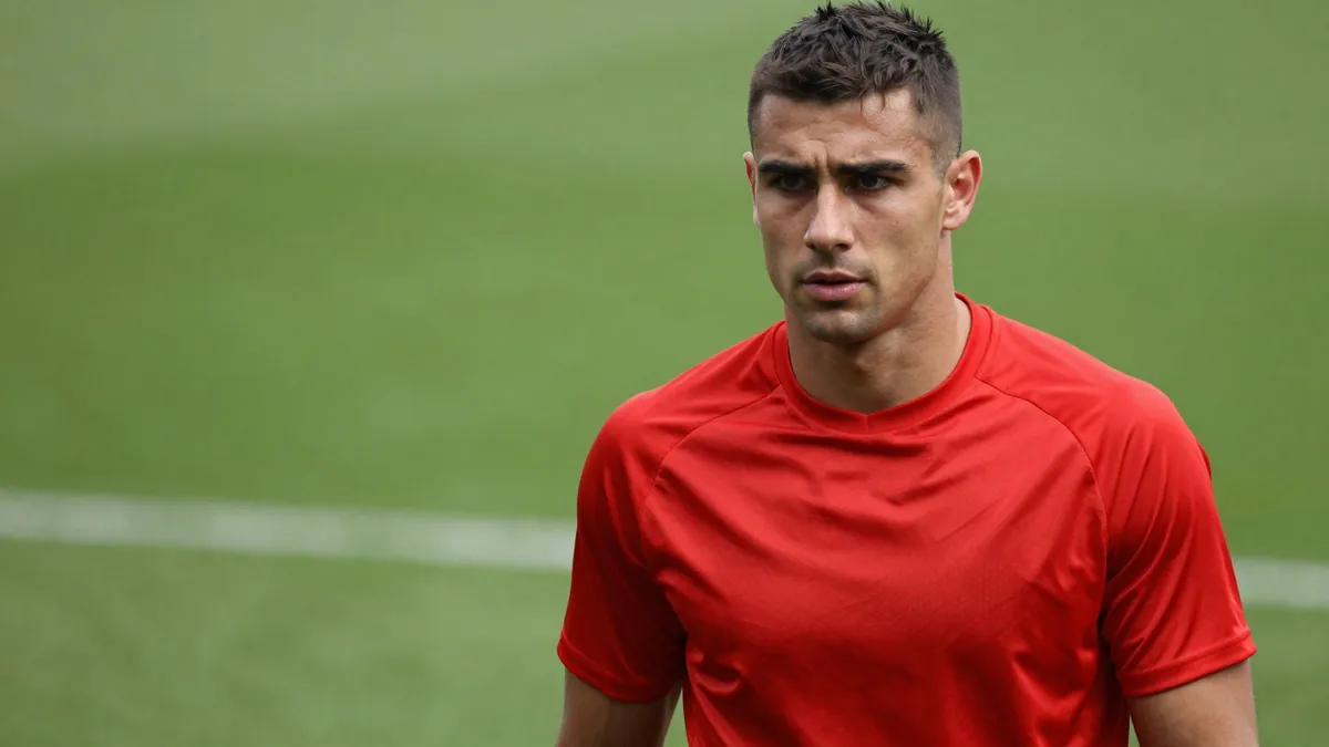 Galatasaray'da Genç Stoper Arayışı! Taras Mykhavko'nun İsmi Gündeme Geliyor