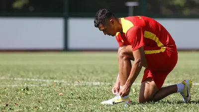 Victor Osimhen, Galatasaray'ın en golcü ismi, kas sakatlığının ardından yapılan yoğun tedavi sonrası takım...