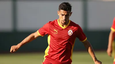 Galatasaray, Süper Lig'de ikinci sırada yer alırken, Göztepe'yi evinde ağırlamaya hazırlanıyor ve maçın heyecanı...