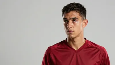 Fotomac'a göre, Galatasaray ve Fenerbahçe, Sunderland'in 21 yaşındaki kanat oyuncusu Chemsdine Talbi'ye transferde rakip oldu